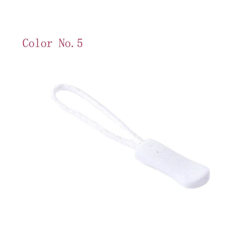 A white plastic zipper pull is shown against a white background, labeled as Color No. 5.