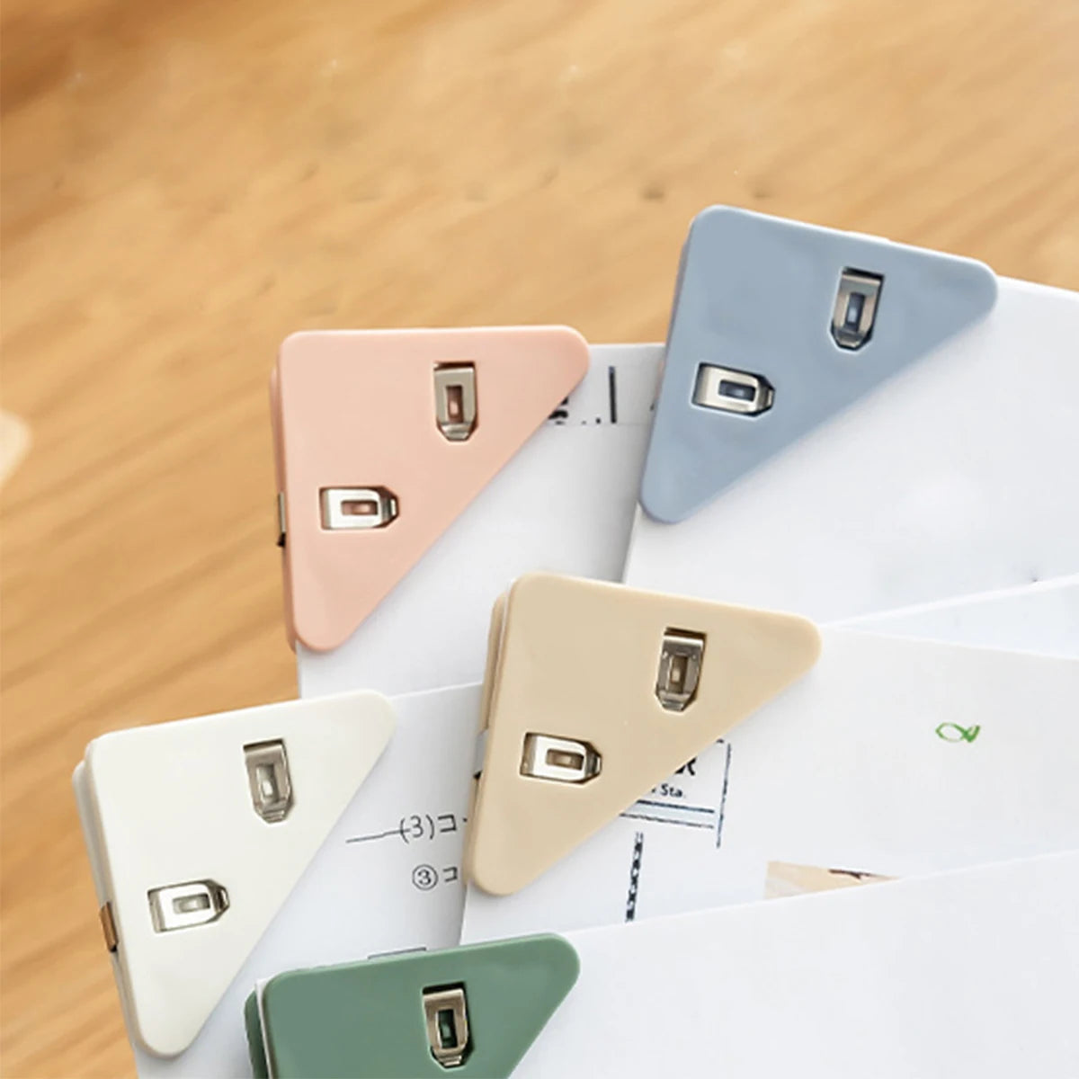 Triangle Paper Clips for Documents and Office Organization