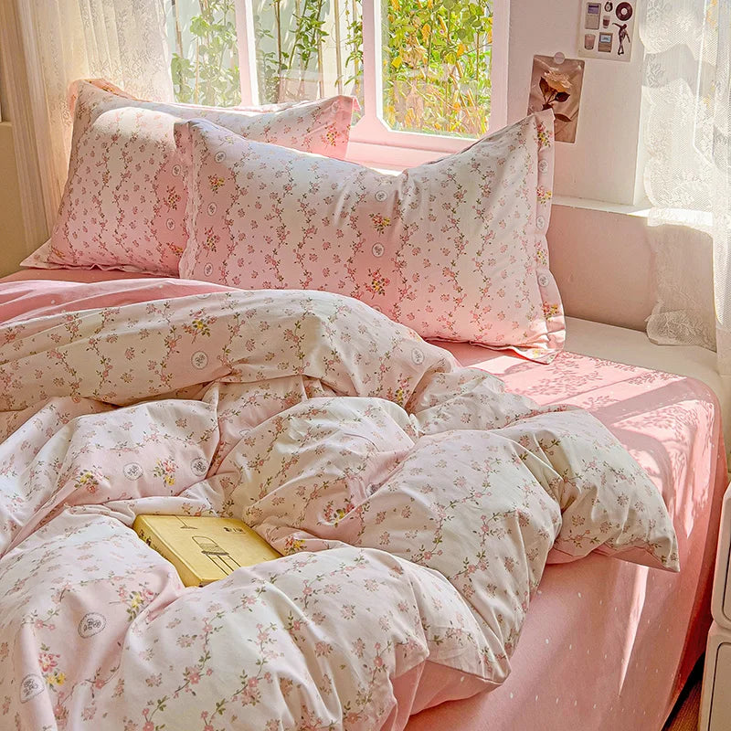 Floral Print 100% Cotton Duvet Cover Set with Two Pillow Shams