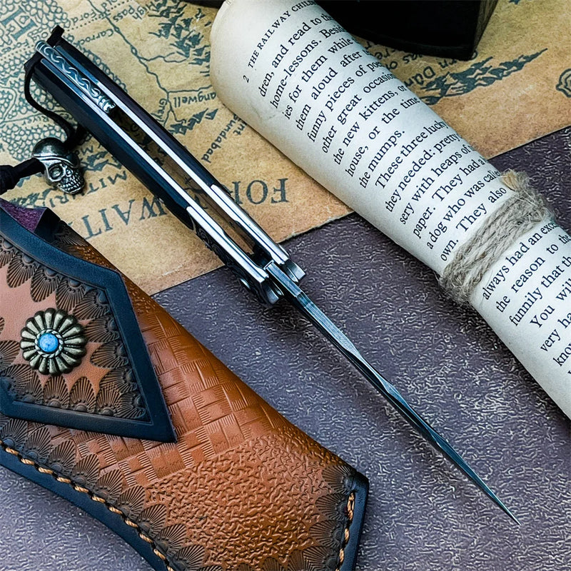 Cuchillo Plegable de Acero Damasco con Mango de Ébano