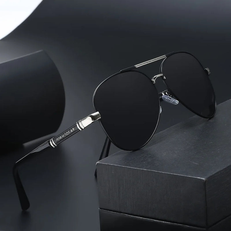 Klassische Aviator-Sonnenbrille mit polarisierten Gläsern