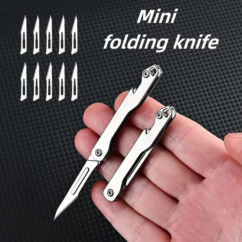 Compact Folding Utility Knife with Replaceable Blades