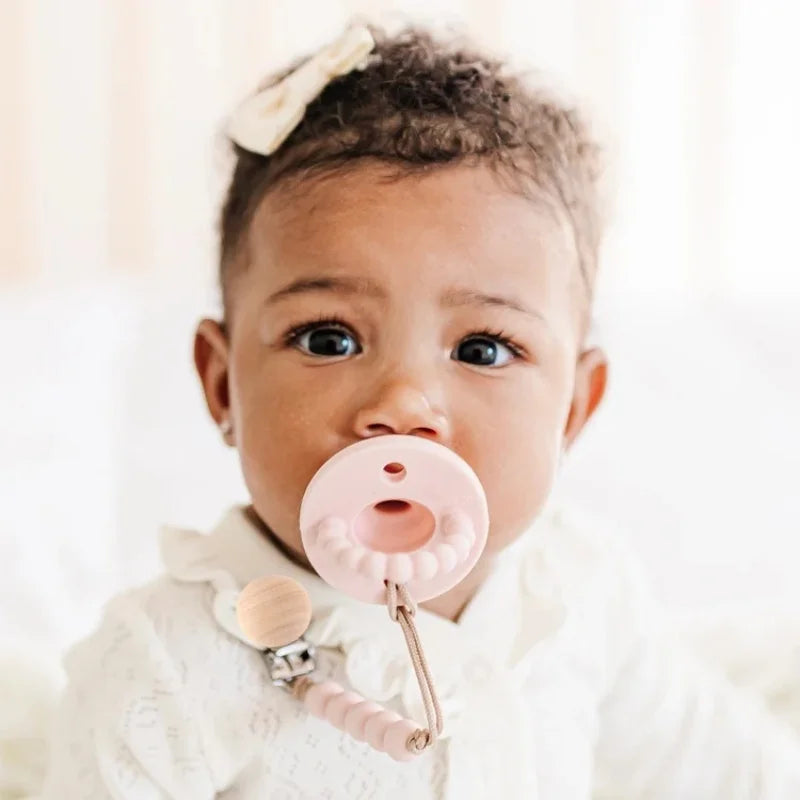 Silicone Baby Pacifier Clip with Wooden Beads