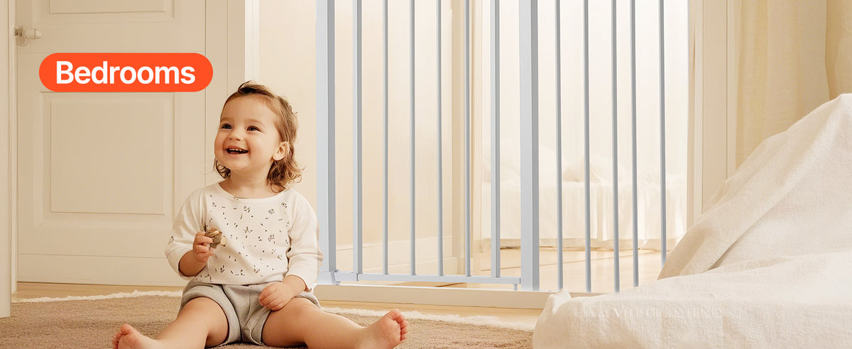 Walk-Through Safety Gate for Babies and Pets