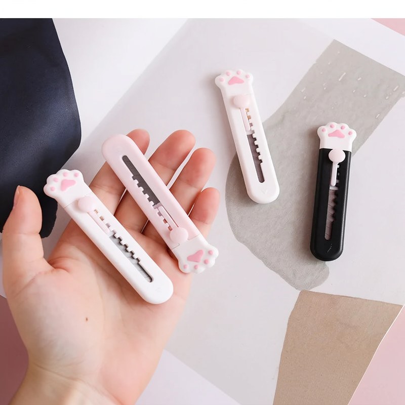 Cute Cat Paw Utility Knife