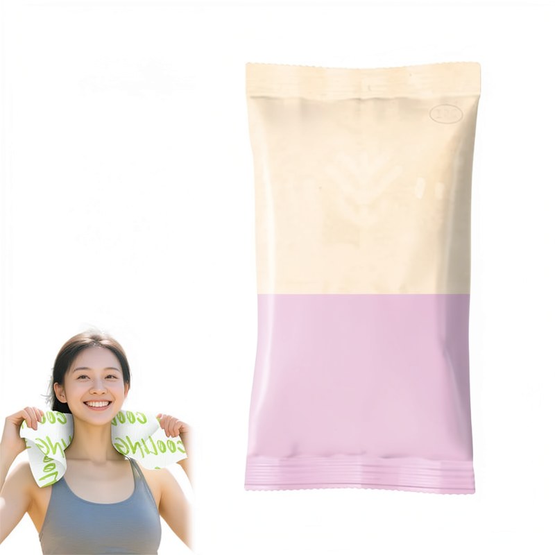 Sachet de serviette rafraîchissante instant avec menthol, dégradé crème à rose.