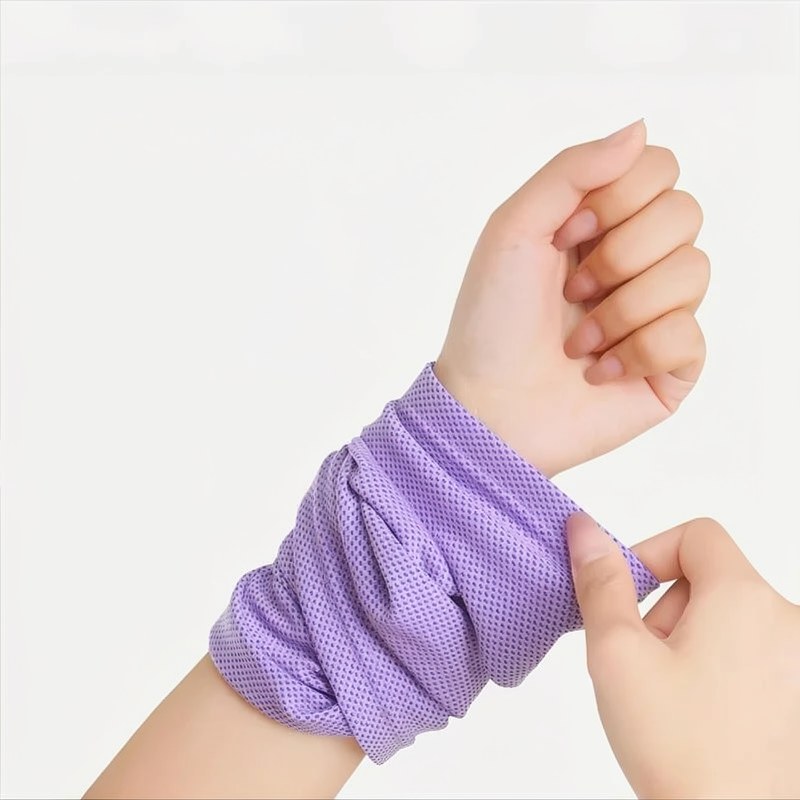 Serviette de refroidissement à séchage rapide pour sports et activités extérieures